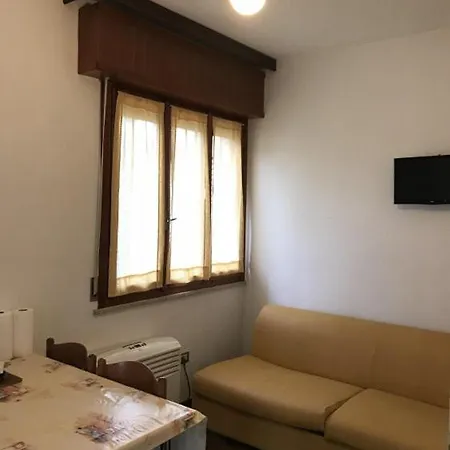 Giovanni Versolatto Apartamento *